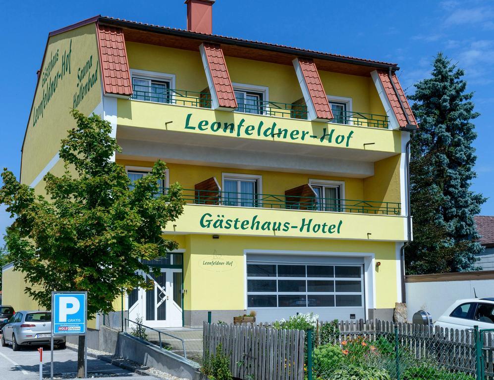 מלון באד לאונטלדן Leonfeldner-Hof מראה חיצוני תמונה